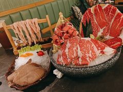 -湊湊火锅·茶憩(杭州湖滨银泰in77店)
