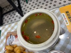 炖鲜鸡汤-阿金大白·上海菜馆(新天地店)