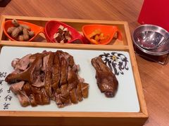 -有红鸡毛店·川菜(建设路店)