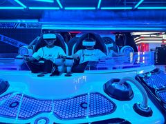 -DEDE APU潮玩运动聚乐部(观音桥店)