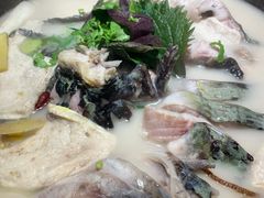 原味原汁锅-鲜潭蒸汽石锅鱼(五道口购物中心店)