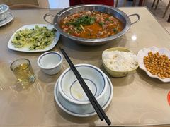 -焱焰鲜锅兔·佳味郑氏·自贡特色菜