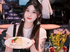 -锅炉咖啡·西餐·音乐酒厂