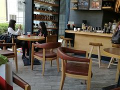 大堂-星巴克臻选(济南恒隆店)