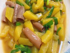 土豆炖海肠-鸿运美食府