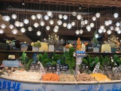 -领鲜活海鲜榴莲自助火锅(东门店)