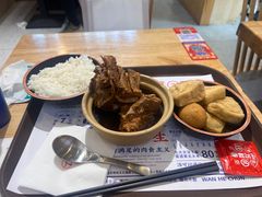 -万和春排骨砂锅米饭(新业广场店)