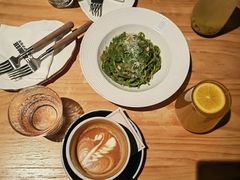 -三勾JJJ Burger&Coffee(梅溪湖店)