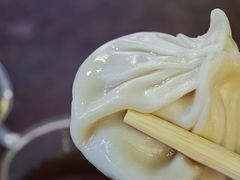 -莱莱小笼·乔艾