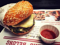 -The Habit Burger Grill 哈比特汉堡(爱琴海店)