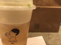 喜乐芝金凤茶王-喜茶(上海正大广场店)