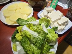 -菌之家·专业纯野生菌火锅·特色炒菌
