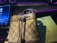 -GUCCI(南京德基店)