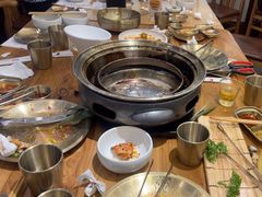 -青瓦餐厅·生鱼片·韩园烤肉(西塔店)