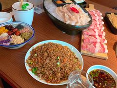 -佬土鹅肠火锅(解放路店)