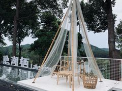 -华凌山庄·隐湖栖