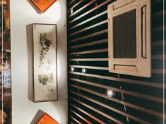 -亮亮面馆(经六路店)