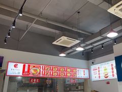-壹品剁椒猪脚饭(蔡家中央大街店)