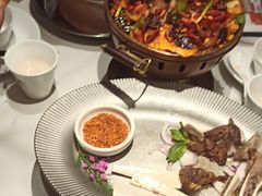 -清真·卡德尔大叔新疆主题餐厅(龙汇路店)