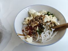 -辣辣小吃豆花米线(大观篆新农贸市场店)