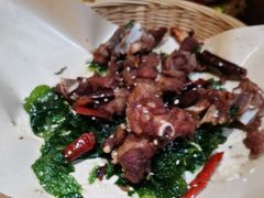 -老滇山寨•云南特色菜•地方菜•民族风情歌舞表演(金碧店)