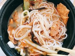 -柳大厨螺蛳粉(人民路总店)