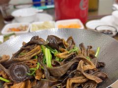 -鲁南仔·滕州炒鸡(经三路店)