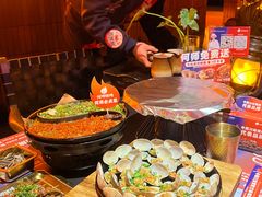 -何师烧烤Pro ·江湖川菜·小龙虾·精酿啤酒(太古里旗舰店)