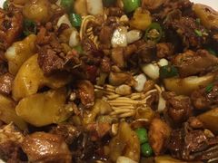 程氏大盘鸡-鑫小城故事·砂锅·排骨藕汤(兴业路店)