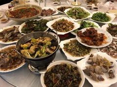 -渔中舟海鲜大排档(普陀沈家门店)