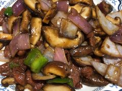 香菇牛柳-南京点赞小馆