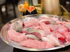 -肖肖酸萝卜鱼火锅(总店)