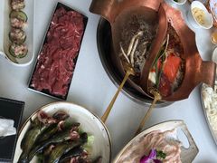 -墨居上隐·院子里火锅(峨眉店)