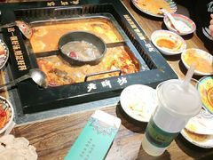 -老牌坊云南鱼豆花火锅(哈西万达店)