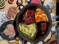 -白乐天毛肚火锅馆(南滨路店)