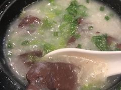 生菜猪红粥-御膳粥·牛乳粥底火锅·地道顺德菜(容桂店)