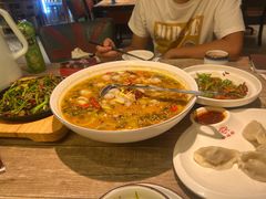 -四姐妹东北饺子(沙尾路店)