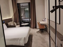 -奢月酒店(成都华西二院锦江院区三圣花乡地铁站店)