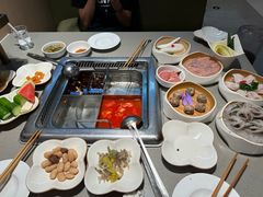 -海底捞火锅(珠影星光城夜宵主题店)