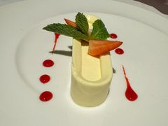 -Erman岩烧牛排(虹桥南丰城店)