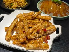 -梧桐树下(云锦世家店)