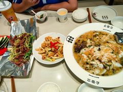 -渔语鱼酸菜鱼新川菜(来福士店)