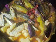 -农家乐大锅台铁锅炖(四流中路店)