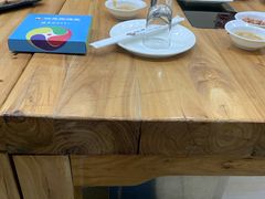 -洪忠涮烤王(嵩山路店)