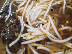 -花溪牛肉粉(八鸽岩店)