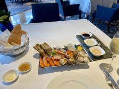 -AZUR聚(香格里拉饭店)