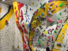 -问山MountQuest攀岩馆