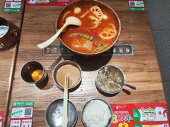 -成都你六姐·牛肉冒菜(信泰中心商场店)