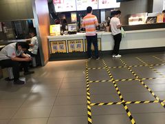 -麦当劳(宝山大厦店)