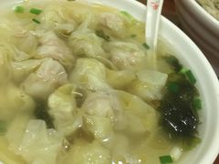 鲜肉小馄饨-小姜锅贴(凤凰街店)